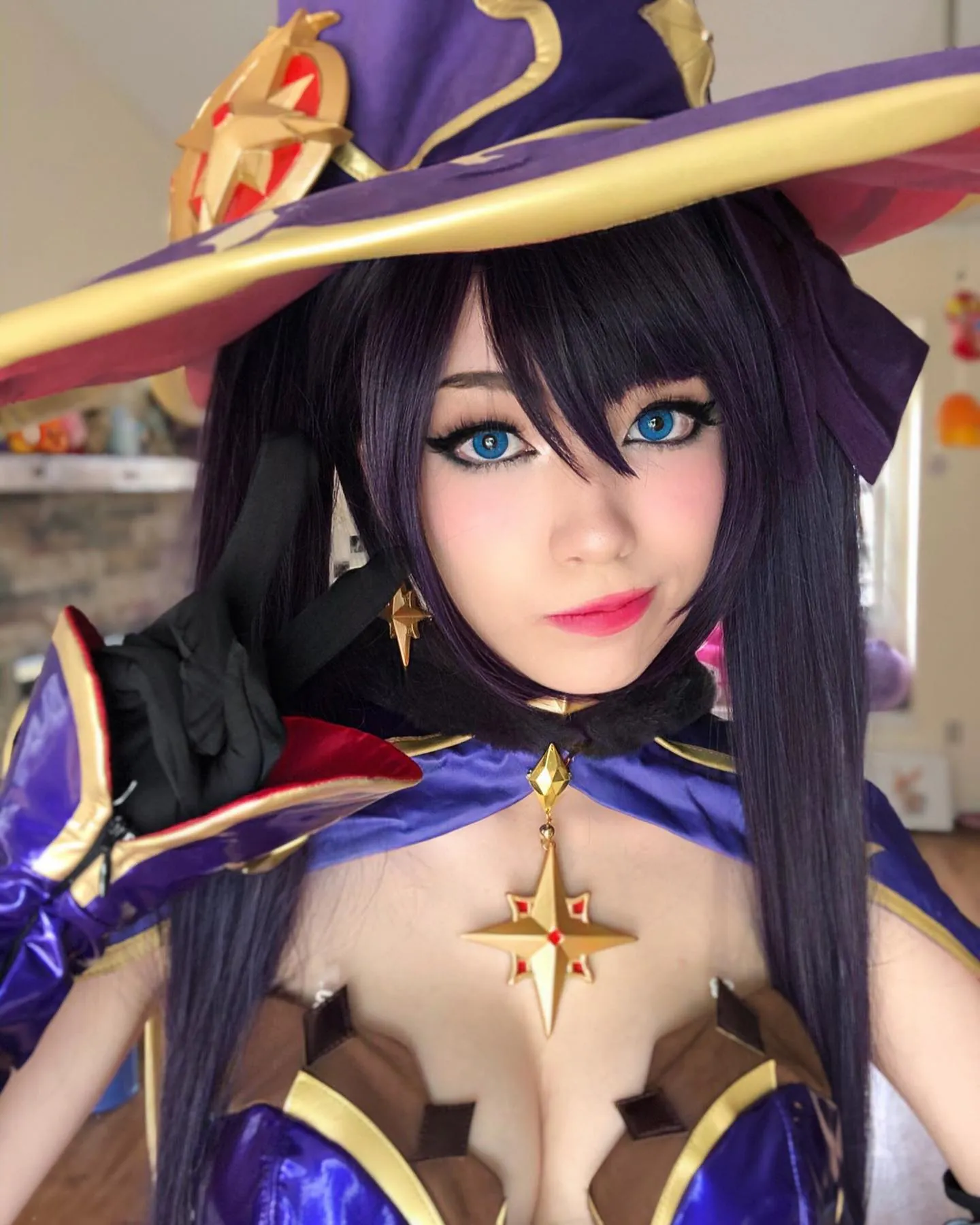 Emiru - emiru-sexy-9.webp